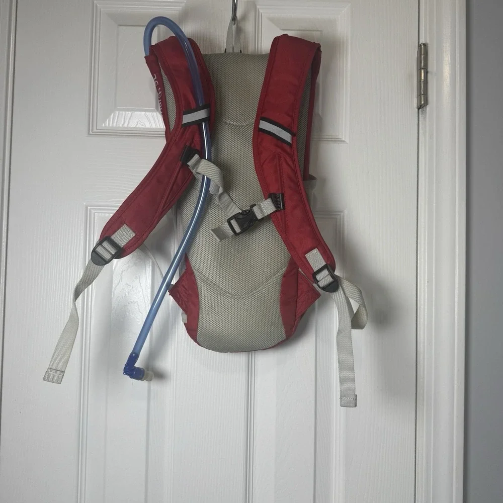 Ridgeway by Kelty Monarch 5L Hydration Backpack Red Gray with Bladder Running